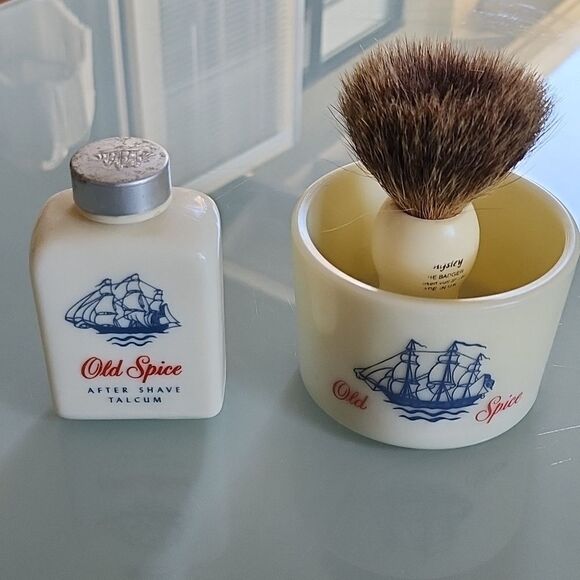 Vintage Old Spice Shaving Mug and Talcum Powder with Vintage Badger Brush - Picture 1 of 12